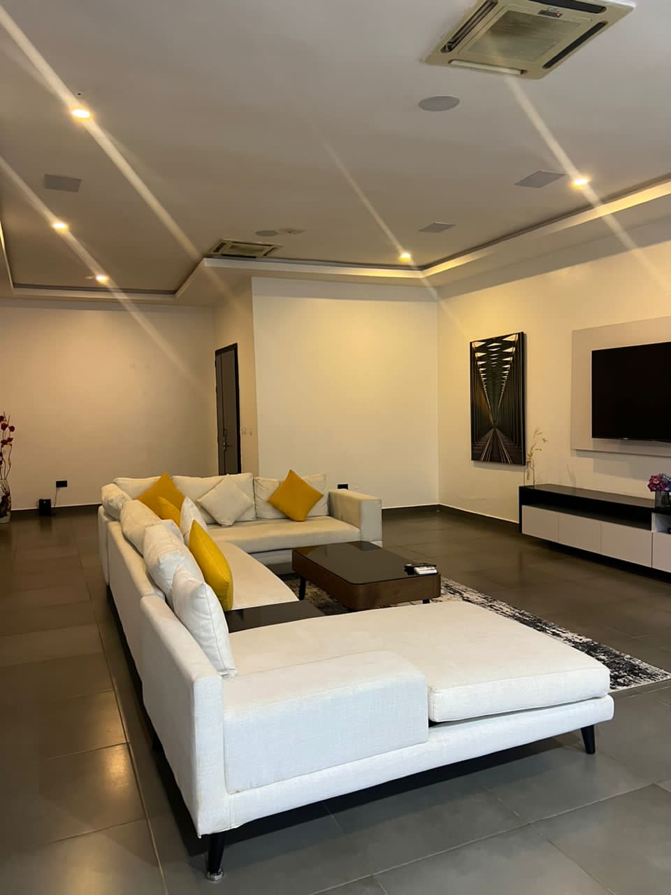 Mikuch. 2-bedroom apartment.