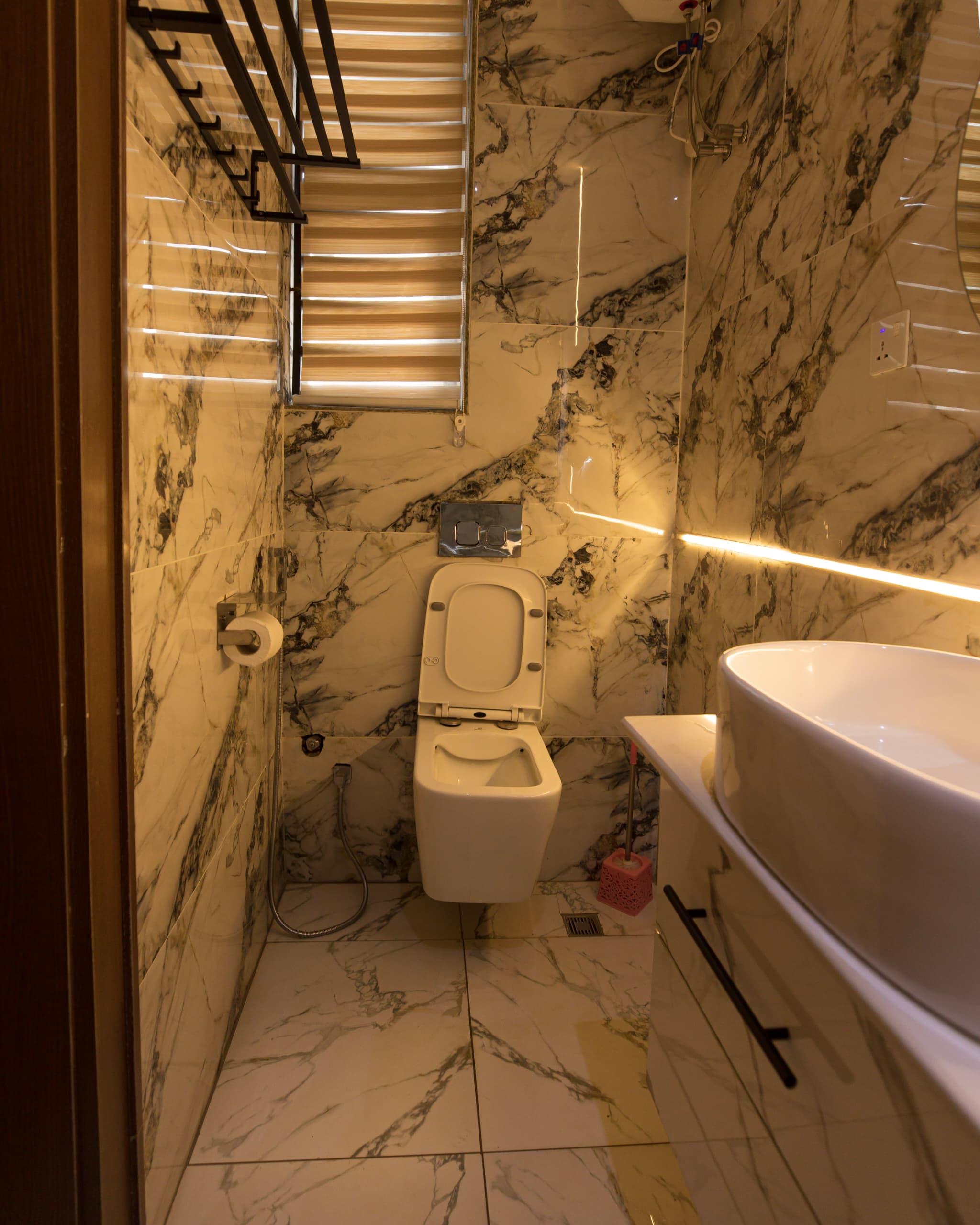 Luxury 3-bedroom apartment. Yokolo