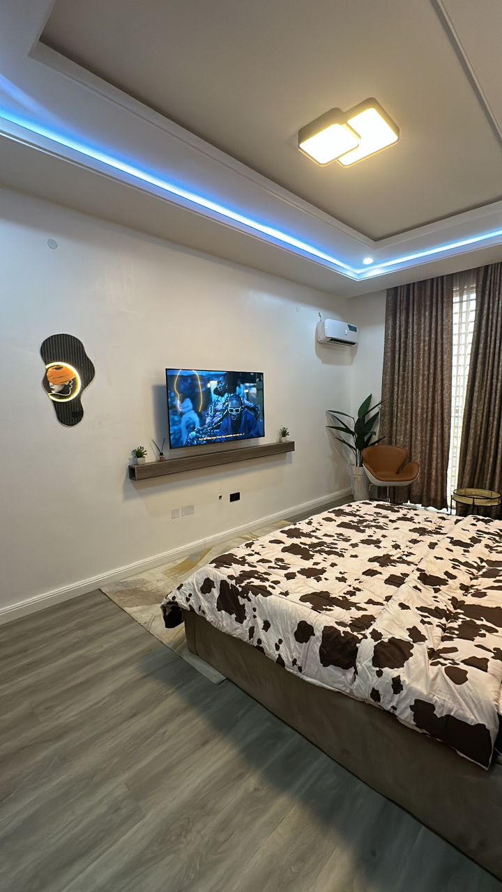 Luxury 2-bedroom Terrace. Palms, Gwarinpa.